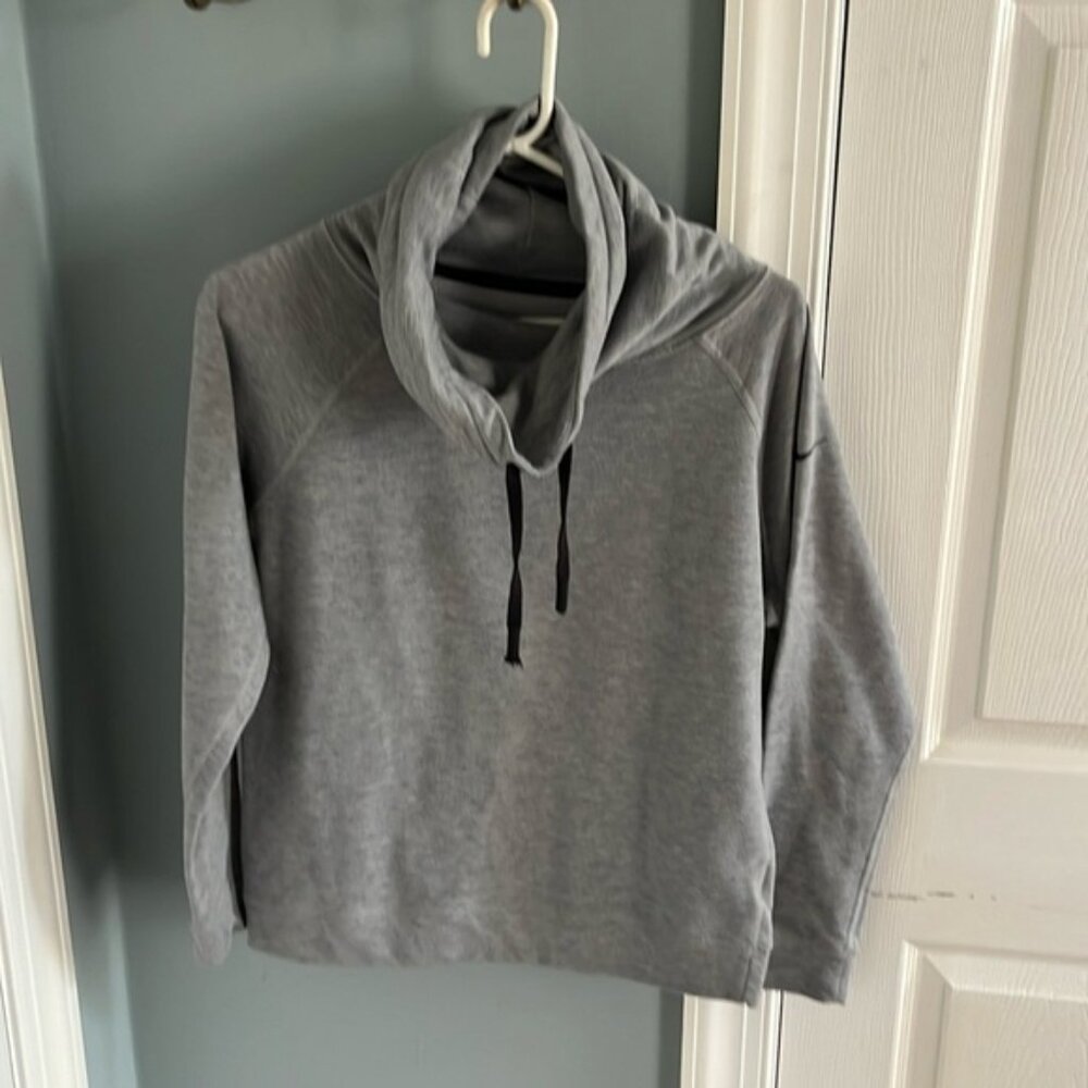 Nike cowl neck sweatshirt, size medium